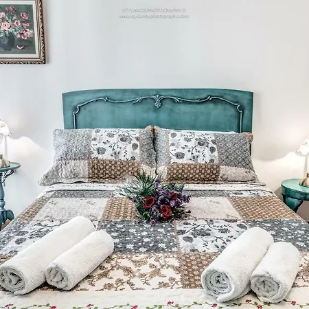 Notolla Apartment